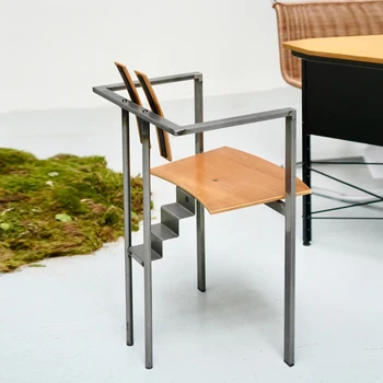 Немецкий средневековый стул Bauhaus 1980-х годов дизайнерский металлический художественный стул Memphis обеденный стул минималистичный книжный стул