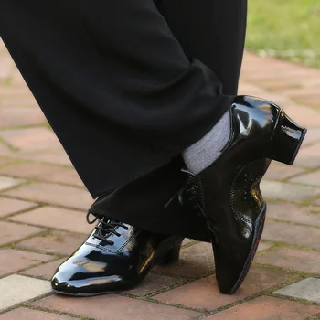 хорошо продаются Мужские новые мужские туфли для латиноамериканских танцев, Современный танцевальный зал, Танго, Детская мужская танцевальная обувь национального стандарта 34-45 ярдов
