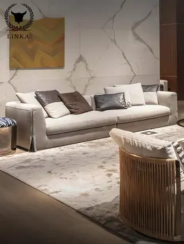 Креативный джентльмен, итальянская светлая роскошная вилла, гостиная, большой кожаный диван для трех или четырех человек, минималистичный тканевый диван
